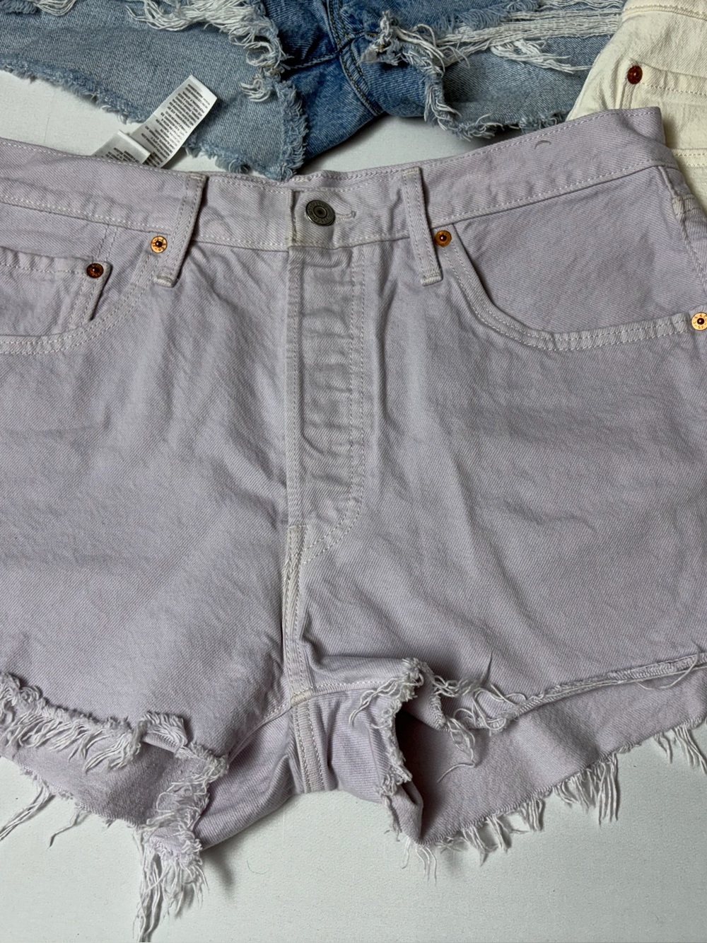 Levi’s 501 Jean shorts women size 31 off white ,blue,lavender button fly - Picture 4 of 15